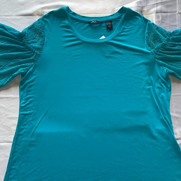 NWT Life Style Woman Turquoise Blue Lace Bell Sleeve Top Size 1X - Picture 5 of 15